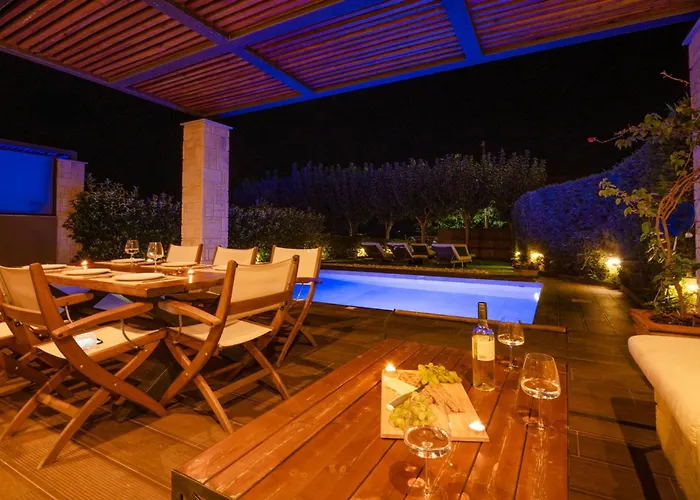 Villa Sunny Exclusive Ena Hanioti